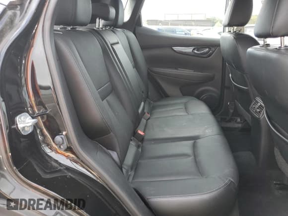 ✅ 2017 Nissan Rogue SV • VIN: JN1BJ1CR2HW137037 • Лот: 80797815. Опубликован ранее на Copart с пробегом 92 472 миль. Бесплатный доступ к архиву аукционных продаж из США и подробный отчёт об истории автомобиля на DreamBid. Изображение 11.