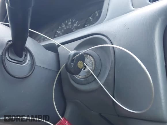 ✅ 1999 Toyota Camry LE • VIN: 4T1BG22K5XU456086 • Lot: 43610403. Listed on IAAI with 196,240 mi. Free auction sales archive from the USA and detailed vehicle history report at DreamBid. Image 11.