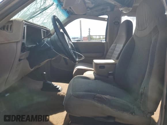 ✅ 1994 Ford Ranger Splash • VIN: 1FTCR15X5RPA55076 • Лот: 61089625. Опубликован ранее на Copart с пробегом 96 629 миль. Бесплатный доступ к архиву аукционных продаж из США и подробный отчёт об истории автомобиля на DreamBid. Изображение 7.