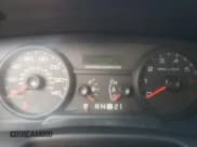 ✅ 2008 Ford Police Interceptor • VIN: 2FAFP71V68X129971 • Lot: 72078705. Wystawiony na Copart z przebiegiem 140 098 mil. Bezpłatny archiwum sprzedaży aukcyjnych z USA i szczegółowy raport historii pojazdu na DreamBid. Zdjęcie 9.