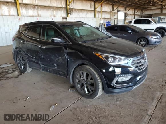 ✅ 2018 Hyundai Santa Fe Ultimate • VIN: 5XYZW4LA8JG532142 • Лот: 90757225. Опубликован ранее на Copart с пробегом 93 407 миль. Бесплатный доступ к архиву аукционных продаж из США и подробный отчёт об истории автомобиля на DreamBid. Изображение 4.