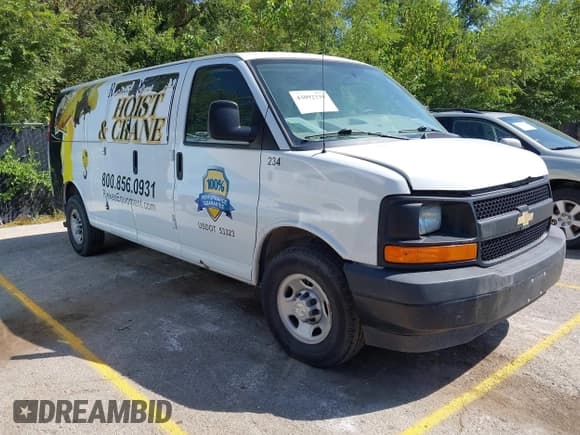✅ 2017 Chevrolet Express Cargo • VIN: 1GCWGBFG1H1165034 • Lot: 43092339. Listed on IAAI with 181,531 mi. Free auction sales archive from the USA and detailed vehicle history report at DreamBid. Image 1.