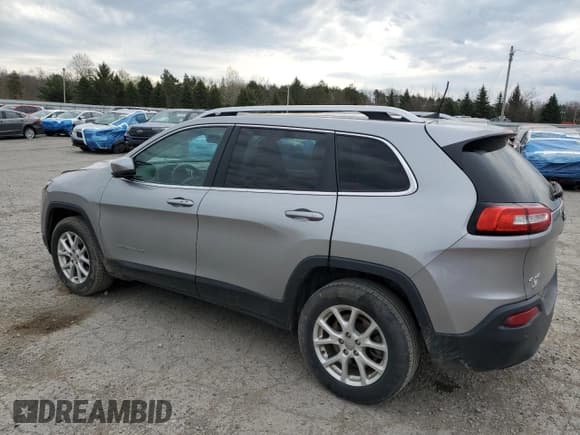 ✅ 2017 Jeep Cherokee Latitude • VIN: 1C4PJMCS4HW500557 • Lot: 54408435. Wystawiony na Copart z przebiegiem 125 360 mil. Bezpłatny archiwum sprzedaży aukcyjnych z USA i szczegółowy raport historii pojazdu na DreamBid. Zdjęcie 2.