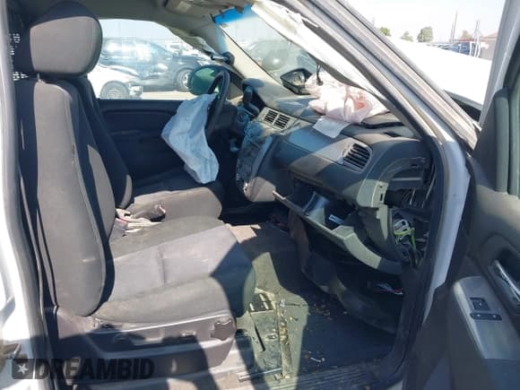 ✅ 2012 Chevrolet Tahoe Commercial • VIN: 1GNLC2E08CR285885 • Лот: 42326129. Опубликован ранее на IAAI с пробегом 100 035 миль. Бесплатный доступ к архиву аукционных продаж из США и подробный отчёт об истории автомобиля на DreamBid. Изображение 5.