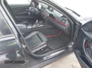 ✅ 2013 BMW 3 Series 328i xDrive • VIN: WBA3B3C59DF537627 • Lot: 43871931. Wystawiony na IAAI z przebiegiem 163 372 mil. Bezpłatny archiwum sprzedaży aukcyjnych z USA i szczegółowy raport historii pojazdu na DreamBid. Zdjęcie 5.