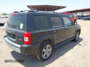 ✅ 2007 Jeep Patriot Limited • VIN: 1J8FT48W27D272448 • Lot: 42949341. Wystawiony na IAAI z przebiegiem 117 238 mil. Bezpłatny archiwum sprzedaży aukcyjnych z USA i szczegółowy raport historii pojazdu na DreamBid. Zdjęcie 4.