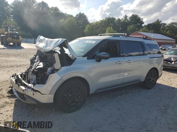 ✅ 2025 Kia Carnival SX Prestige • VIN: KNDNE5KA4S6051169 • Lot: 70512485. Wystawiony na Copart z przebiegiem 1 213 mil. Bezpłatny archiwum sprzedaży aukcyjnych z USA i szczegółowy raport historii pojazdu na DreamBid. Zdjęcie 1.