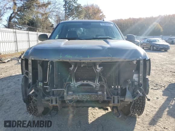 ✅ 2011 Chevrolet Silverado 2500HD LT • VIN: 1GC1KXCGXBF218429 • Lot: 91905425. Listed on Copart with 164,447 mi. Free auction sales archive from the USA and detailed vehicle history report at DreamBid. Image 5.