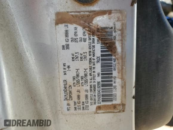 ✅ 2004 Dodge 2500 ST • VIN: 3D7KA28D64G182996 • Lot: 51732575. Wystawiony na Copart z przebiegiem Nie podano. Bezpłatny archiwum sprzedaży aukcyjnych z USA i szczegółowy raport historii pojazdu na DreamBid. Zdjęcie 12.