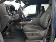 ✅ 2022 Chevrolet Silverado 1500 High Country • VIN: 1GCPAFED9NZ631102 • Лот: 71194294. Опубликован ранее на Copart с пробегом 48 027 миль. Бесплатный доступ к архиву аукционных продаж из США и подробный отчёт об истории автомобиля на DreamBid. Изображение 7.