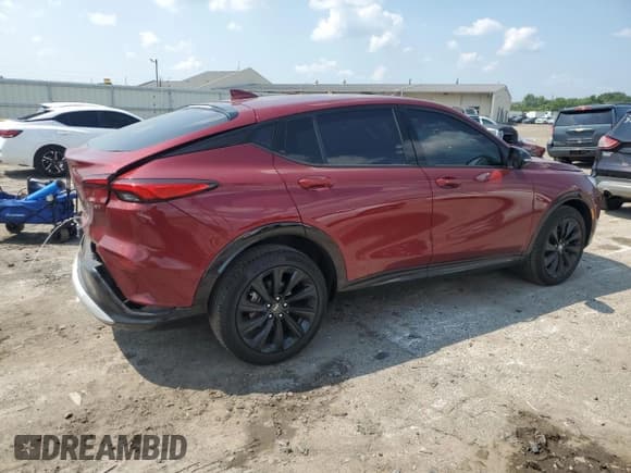 ✅ 2024 Buick Envista Sport Touring • VIN: KL47LBE23RB055534 • Lot: 67718955. Wystawiony na Copart z przebiegiem 27 693 mil. Bezpłatny archiwum sprzedaży aukcyjnych z USA i szczegółowy raport historii pojazdu na DreamBid. Zdjęcie 3.