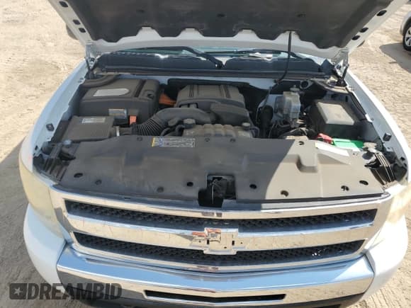 ✅ 2009 Chevrolet Silverado 1500 • VIN: 2GCFK135991117837 • Lot: 68920914. Listed on Copart with 172,039 mi. Free auction sales archive from the USA and detailed vehicle history report at DreamBid. Image 11.