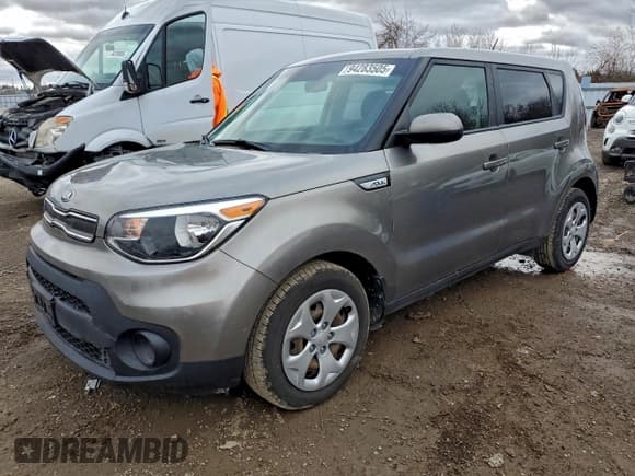 ✅ 2017 Kia Soul • VIN: KNDJN2A20H7482053 • Лот: 94283505. Опубликован ранее на Copart с пробегом 53 276 миль. Бесплатный доступ к архиву аукционных продаж из США и подробный отчёт об истории автомобиля на DreamBid. Изображение 1.