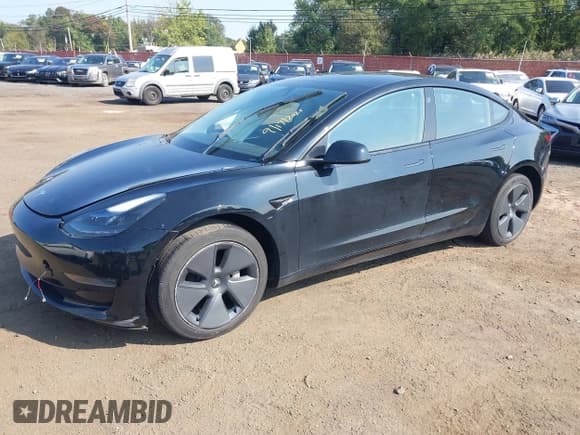 ✅ 2023 Tesla Model 3 • VIN: 5YJ3E1EAXPF577975 • Lot: 43264197. Wystawiony na IAAI z przebiegiem 29 786 mil. Bezpłatny archiwum sprzedaży aukcyjnych z USA i szczegółowy raport historii pojazdu na DreamBid. Zdjęcie 21.