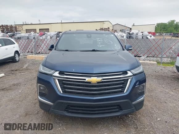 ✅ 2022 Chevrolet Traverse LT Cloth • VIN: 1GNERGKW1NJ129489 • Lot: 42366174. Listed on IAAI with 47,340 mi. Free auction sales archive from the USA and detailed vehicle history report at DreamBid. Image 12.