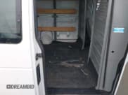 ✅ 2014 Ford Econoline Cargo Commercial • VIN: 1FTNE2EW3EDA31422 • Lot: 43039076. Wystawiony na IAAI z przebiegiem 168 755 mil. Bezpłatny archiwum sprzedaży aukcyjnych z USA i szczegółowy raport historii pojazdu na DreamBid. Zdjęcie 8.