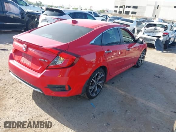 ✅ 2020 Honda Civic Touring • VIN: 2HGFC1F94LH680158 • Лот: 42749444. Опубликован ранее на IAAI с пробегом 103 403 миль. Бесплатный доступ к архиву аукционных продаж из США и подробный отчёт об истории автомобиля на DreamBid. Изображение 4.