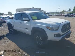 ✅ 2020 Toyota Tacoma SR5 • VIN: 3TMCZ5AN5LM329238 • Lot: 43207328. Listed on IAAI with 83,319 mi. Free auction sales archive from the USA and detailed vehicle history report at DreamBid. Image 1.