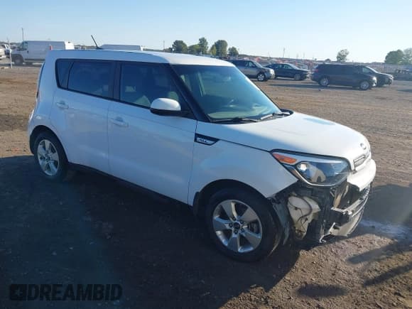 ✅ 2017 Kia Soul • VIN: KNDJN2A26H7493560 • Лот: 43404339. Опубликован ранее на IAAI с пробегом 105 273 миль. Бесплатный доступ к архиву аукционных продаж из США и подробный отчёт об истории автомобиля на DreamBid. Изображение 1.