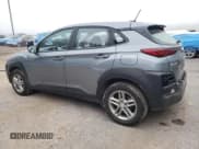 ✅ 2020 Hyundai Kona SE • VIN: KM8K1CAA1LU465961 • Лот: 74170364. Опубликован ранее на Copart с пробегом 83 243 миль. Бесплатный доступ к архиву аукционных продаж из США и подробный отчёт об истории автомобиля на DreamBid. Изображение 2.