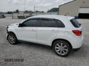 ✅ 2014 Mitsubishi Outlander ES • VIN: 4A4AR3AU1EE032312 • Lot: 71547765. Wystawiony na Copart z przebiegiem 109 468 mil. Bezpłatny archiwum sprzedaży aukcyjnych z USA i szczegółowy raport historii pojazdu na DreamBid. Zdjęcie 2.