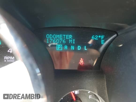 2012 Chevrolet Traverse 1LT with VIN 1GNKRGED7CJ368197, listed as a Copart auction lot 81912525 with 176,076 mi miles and Clean title. Bid and sale history available at DreamBid. Image 9.