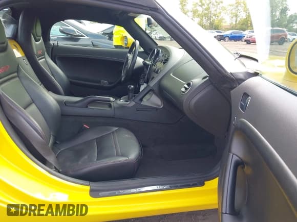 ✅ 2007 Pontiac Solstice GXP • VIN: 1G2MG35X77Y140888 • Lot: 43137514. Wystawiony na IAAI z przebiegiem 16 182 mil. Bezpłatny archiwum sprzedaży aukcyjnych z USA i szczegółowy raport historii pojazdu na DreamBid. Zdjęcie 5.