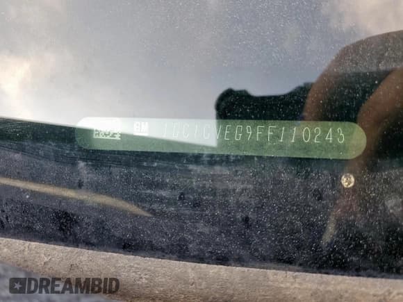 ✅ 2015 Chevrolet Silverado 2500HD LT • VIN: 1GC1CVEG9FF110243 • Lot: 82293215. Wystawiony na Copart z przebiegiem 208 813 mil. Bezpłatny archiwum sprzedaży aukcyjnych z USA i szczegółowy raport historii pojazdu na DreamBid. Zdjęcie 12.