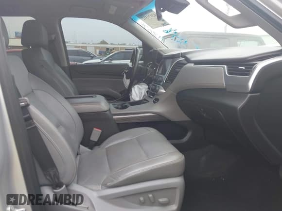 ✅ 2018 Chevrolet Tahoe LT • VIN: 1GNSCBKC8JR133855 • Lot: 42075312. Listed on IAAI with 61,534 mi. Free auction sales archive from the USA and detailed vehicle history report at DreamBid. Image 5.