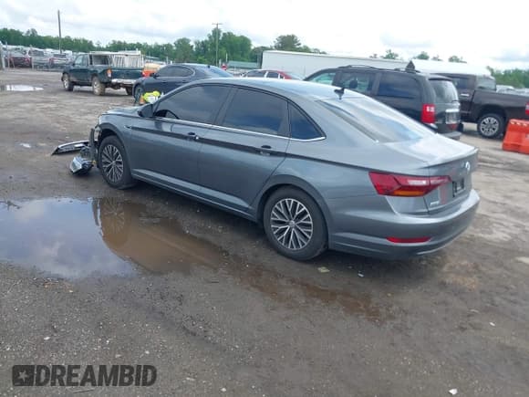 ✅ 2019 Volkswagen Jetta SEL • VIN: 3VWE57BU3KM062523 • Lot: 42107785. Listed on IAAI with 75,735 mi. Free auction sales archive from the USA and detailed vehicle history report at DreamBid. Image 3.