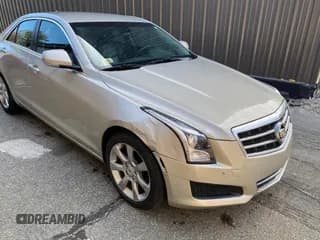 ✅ 2013 Cadillac ATS Luxury • VIN: 1G6AB5RA1D0170612 • Lot: 43795779. Wystawiony na IAAI z przebiegiem 175 903 mil. Bezpłatny archiwum sprzedaży aukcyjnych z USA i szczegółowy raport historii pojazdu na DreamBid. Zdjęcie 1.