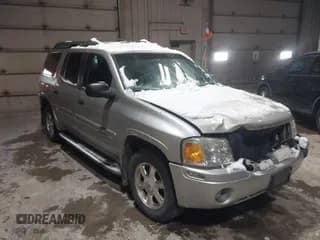 ✅ 2004 GMC Envoy SLT • VIN: 1GKET16S946128370 • Lot: 43866564. Listed on IAAI with 199,795 mi. Free auction sales archive from the USA and detailed vehicle history report at DreamBid. Image 1.