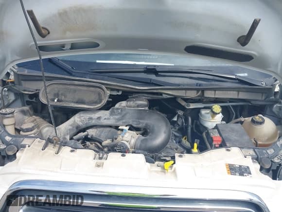 ✅ 2019 Ford Transit Passenger XL • VIN: 1FBZX2ZM2KKB65886 • Lot: 41911579. Wystawiony na IAAI z przebiegiem 56 785 mil. Bezpłatny archiwum sprzedaży aukcyjnych z USA i szczegółowy raport historii pojazdu na DreamBid. Zdjęcie 10.