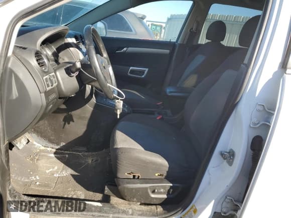 ✅ 2012 Chevrolet Captiva Sport LS • VIN: 3GNAL2EKXCS594697 • Лот: 46116245. Опубликован ранее на Copart с пробегом 133 367 миль. Бесплатный доступ к архиву аукционных продаж из США и подробный отчёт об истории автомобиля на DreamBid. Изображение 7.