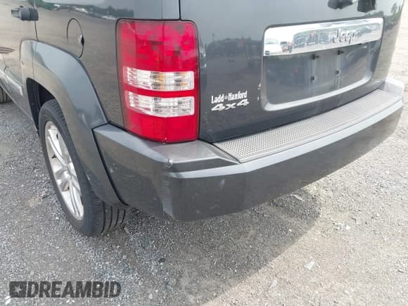 ✅ 2011 Jeep Liberty Sport Jet • VIN: 1J4PN2GK0BW546178 • Lot: 42497911. Wystawiony na IAAI z przebiegiem 94 767 mil. Bezpłatny archiwum sprzedaży aukcyjnych z USA i szczegółowy raport historii pojazdu na DreamBid. Zdjęcie 6.