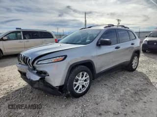 ✅ 2016 Jeep Cherokee Altitude • VIN: 1C4PJMAB0GW134050 • Lot: 91676385. Listed on Copart with 94,449 mi. Free auction sales archive from the USA and detailed vehicle history report at DreamBid. Image 1.