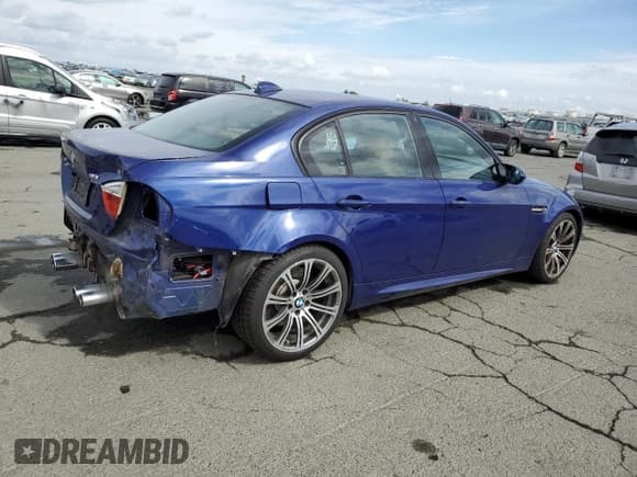 ✅ 2008 BMW 3 Series M3 • VIN: WBSVA93598E041667 • Lot: 81976315. Listed on Copart with 181,062 mi. Free auction sales archive from the USA and detailed vehicle history report at DreamBid. Image 3.