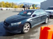 ✅ 2014 Ford Taurus SEL • VIN: 1FAHP2E83EG104527 • Lot: 43593865. Wystawiony na IAAI z przebiegiem 161 584 mil. Bezpłatny archiwum sprzedaży aukcyjnych z USA i szczegółowy raport historii pojazdu na DreamBid. Zdjęcie 2.