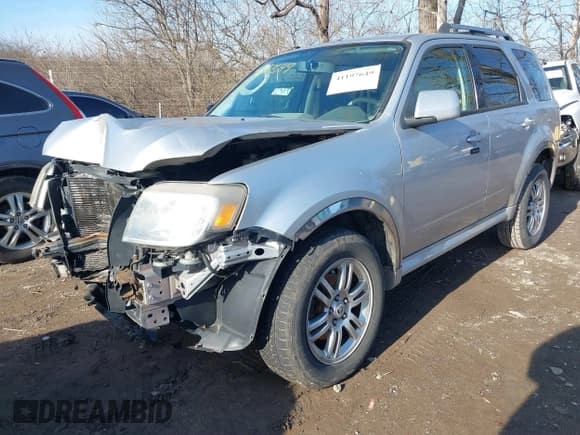 ✅ 2010 Mercury Mariner Premier • VIN: 4M2CN8HG8AKJ10048 • Lot: 41197649. Listed on IAAI with 176,248 mi. Free auction sales archive from the USA and detailed vehicle history report at DreamBid. Image 6.