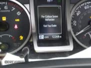 ✅ 2023 Toyota Tacoma SR5 • VIN: 3TMBZ5DN3PM038637 • Lot: 42218276. Wystawiony na IAAI z przebiegiem 12 268 mil. Bezpłatny archiwum sprzedaży aukcyjnych z USA i szczegółowy raport historii pojazdu na DreamBid. Zdjęcie 16.