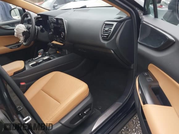 ✅ 2023 Lexus NX 350h Premium • VIN: 2T2GKCEZ7PC013700 • Lot: 41765156. Wystawiony na IAAI z przebiegiem 22 423 mil. Bezpłatny archiwum sprzedaży aukcyjnych z USA i szczegółowy raport historii pojazdu na DreamBid. Zdjęcie 5.