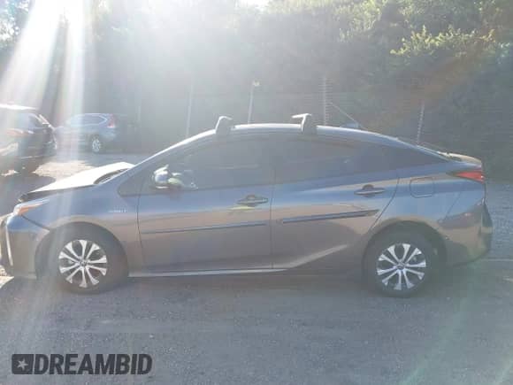 2022 Toyota Prius LE z VIN JTDL9MFU2N3034161, wystawiony jako IAAI lot #43081775 z przebiegiem 63 531 mil mil oraz . Historia ofert i sprzedaży dostępna na DreamBid. Obrazek 14.