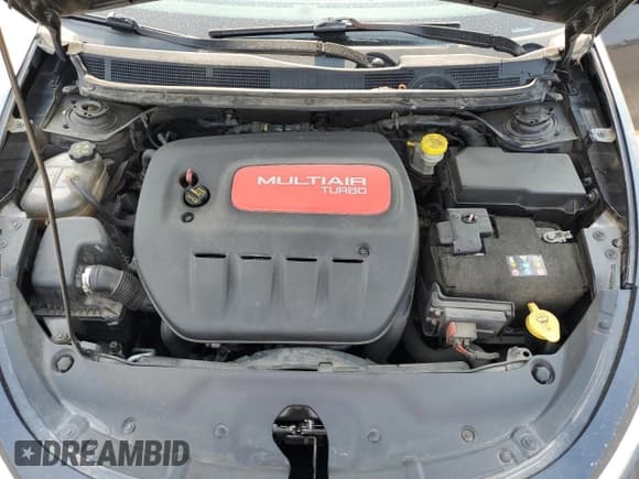 ✅ 2013 Dodge Dart Limited • VIN: 1C3CDFCH8DD199386 • Lot: 71863775. Wystawiony na Copart z przebiegiem 158 459 mil. Bezpłatny archiwum sprzedaży aukcyjnych z USA i szczegółowy raport historii pojazdu na DreamBid. Zdjęcie 11.