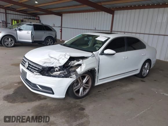 ✅ 2017 Volkswagen Passat SE • VIN: 1VWBT7A36HC008340 • Lot: 43264205. Listed on IAAI with 106,690 mi. Free auction sales archive from the USA and detailed vehicle history report at DreamBid. Image 2.