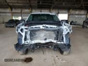 ✅ 2022 Chevrolet Silverado 1500 RST • VIN: 2GCUDEED8N1511837 • Лот: 84252555. Опубликован ранее на Copart с пробегом Не указан. Бесплатный доступ к архиву аукционных продаж из США и подробный отчёт об истории автомобиля на DreamBid. Изображение 5.