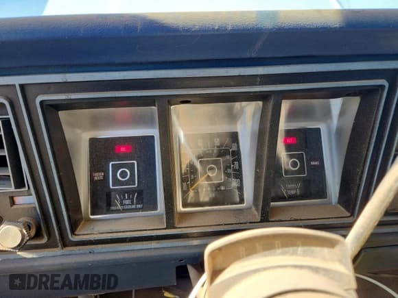 ✅ 1979 Ford Bronco • VIN: U15HLEC3342 • Lot: 85418255. Listed on Copart with 91,870 mi. Free auction sales archive from the USA and detailed vehicle history report at DreamBid. Image 9.