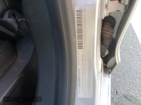 ✅ 2014 Maserati Ghibli • VIN: ZAM57XSA9E1089418 • Lot: 72081345. Wystawiony na Copart z przebiegiem 55 023 mil. Bezpłatny archiwum sprzedaży aukcyjnych z USA i szczegółowy raport historii pojazdu na DreamBid. Zdjęcie 12.