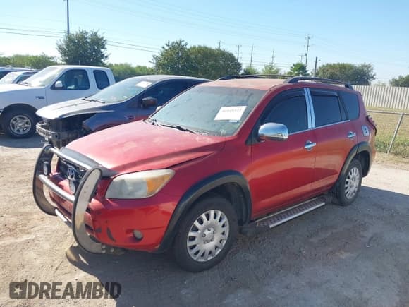 ✅ 2006 Toyota RAV4 • VIN: JTMZD33V765023162 • Lot: 40449322. Wystawiony na IAAI z przebiegiem 248 806 mil. Bezpłatny archiwum sprzedaży aukcyjnych z USA i szczegółowy raport historii pojazdu na DreamBid. Zdjęcie 2.
