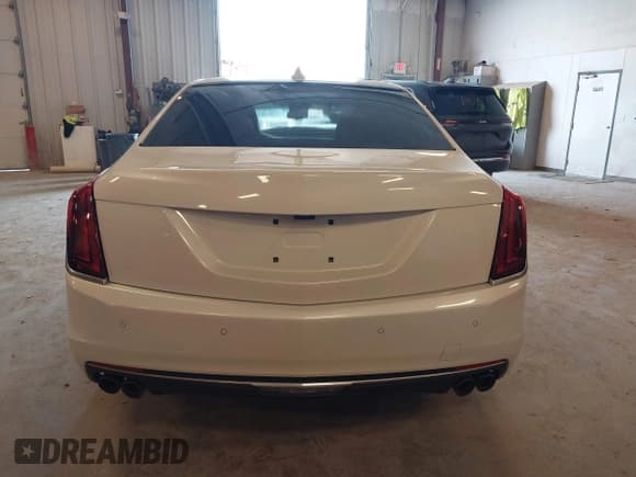 ✅ 2017 Cadillac CT6 Luxury AWD • VIN: 1G6KD5RS9HU203376 • Lot: 42181002. Listed on IAAI with Not provided. Free auction sales archive from the USA and detailed vehicle history report at DreamBid. Image 16.