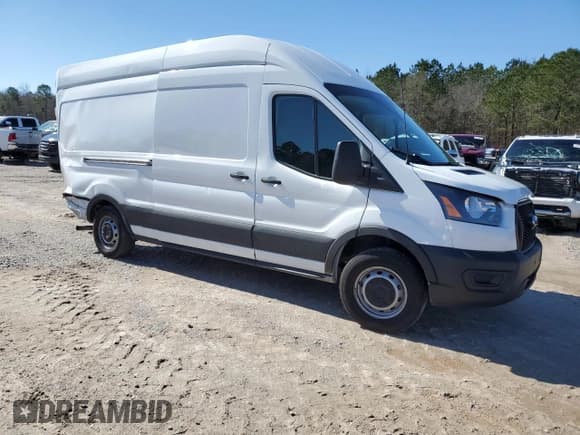 ✅ 2023 Ford Transit Cargo • VIN: 1FTBR3X85PKA70913 • Lot: 45400815. Listed on Copart with 51,345 mi. Free auction sales archive from the USA and detailed vehicle history report at DreamBid. Image 4.
